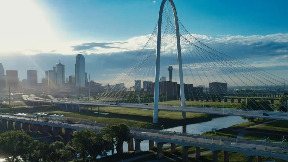 The Margaret Hunt Hill Bridge and the Dallas skyline